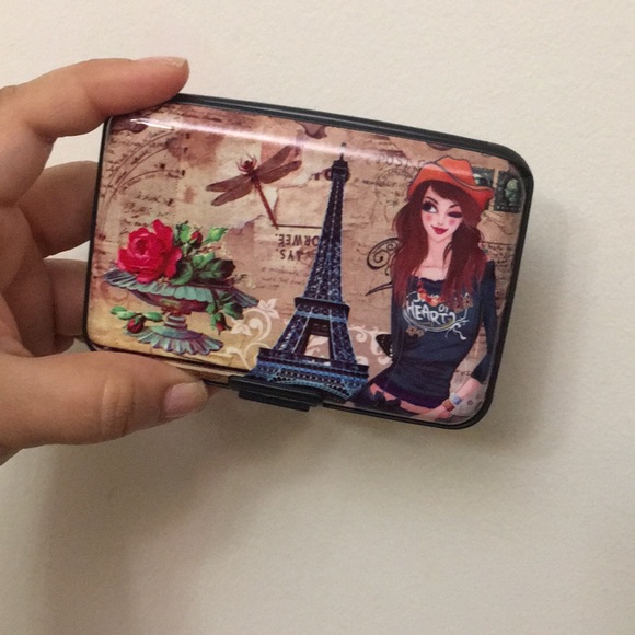 Wallet - Picture 1 of 2